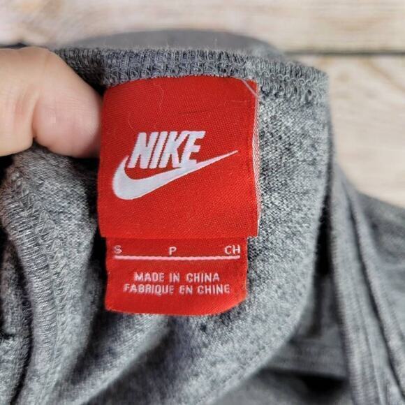 NIKE Just Do It Swoosh Logo Gray Racerback Workout Tank Top Size Small - Picture 5 of 6